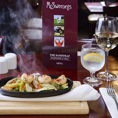 Mcsweeney Arms ホテル