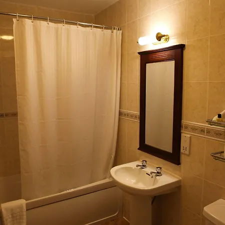 Mcsweeney Arms ホテル キラーニー