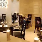 迈克斯维尼亚姆斯酒店 3*