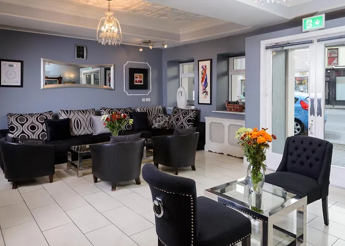 Mcsweeney Arms Hotel 3*