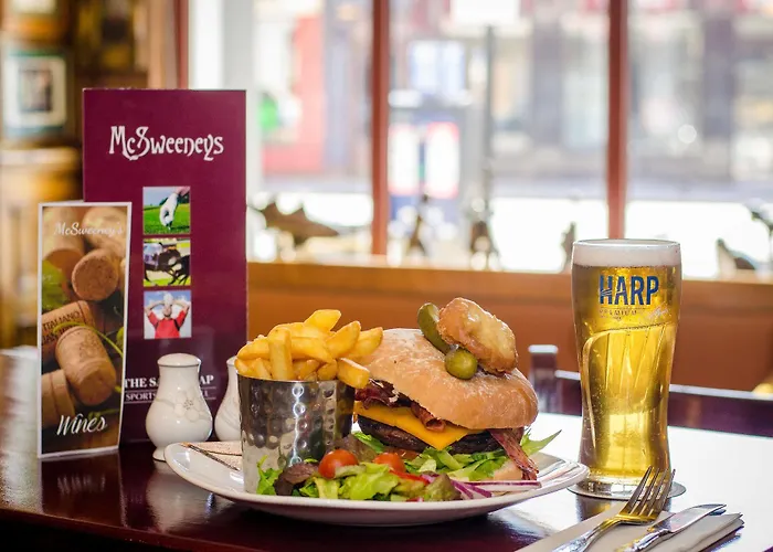 호텔 Mcsweeney Arms 3*