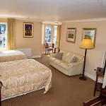 Mcsweeney Arms 3*
