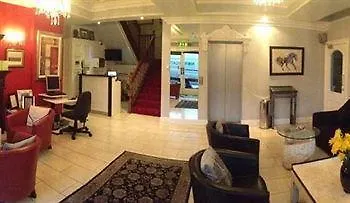 Mcsweeney Arms Hotel Cill Airne