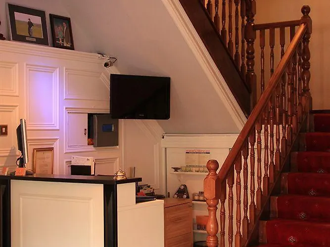 Hotel Mcsweeney Arms